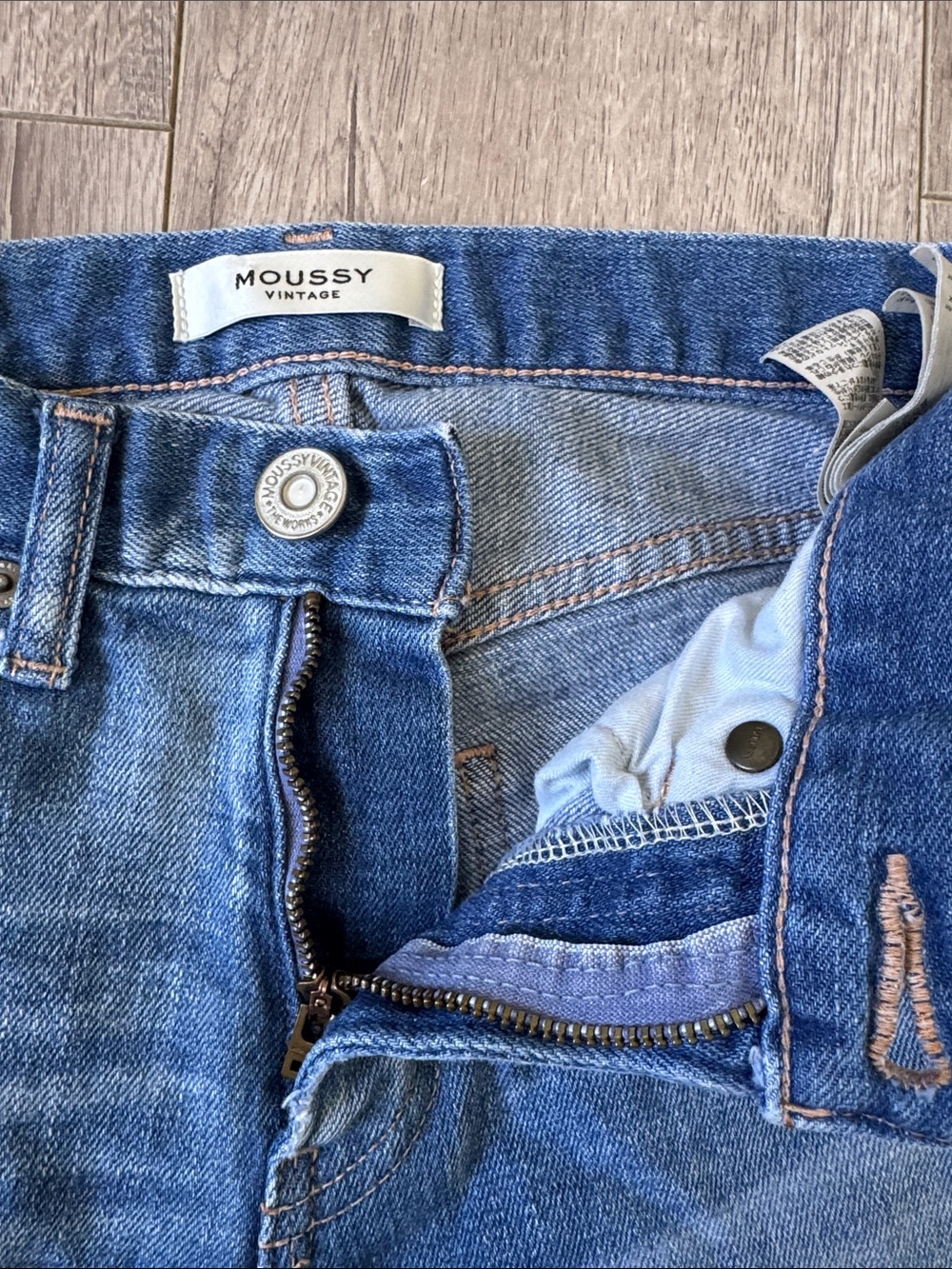 Moussy Vintage Ridgewood Distressed Cropped Skinny Jeans Size 25 Minimalist - Picture 6 of 9